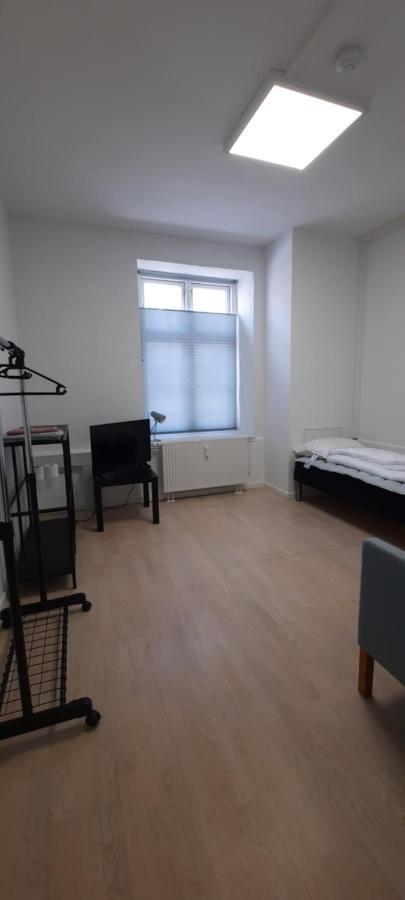 אודנזה Private Room In A Shared Apartment מראה חיצוני תמונה